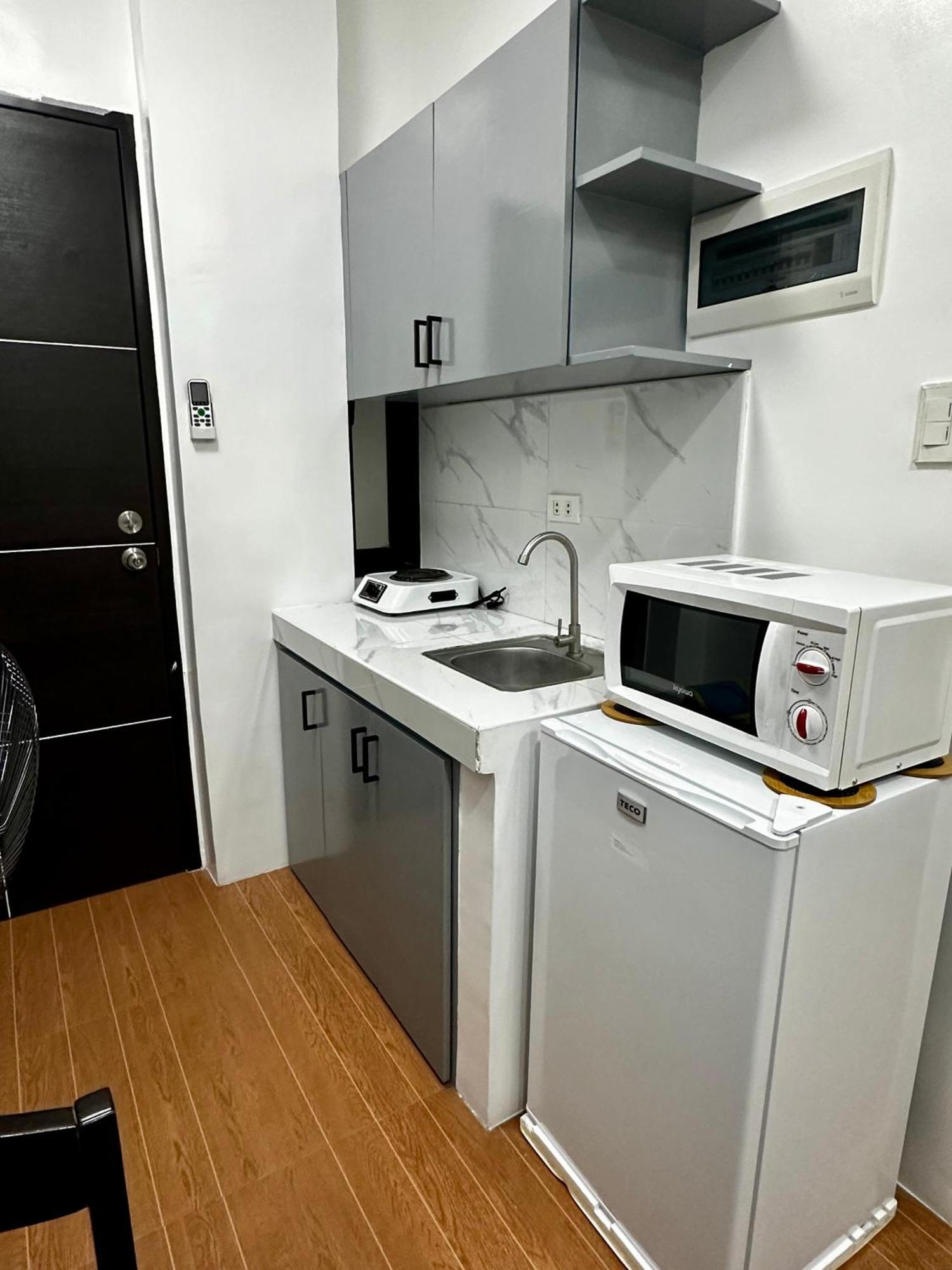Апартаменты Rjc Building Олонгапо Экстерьер фото